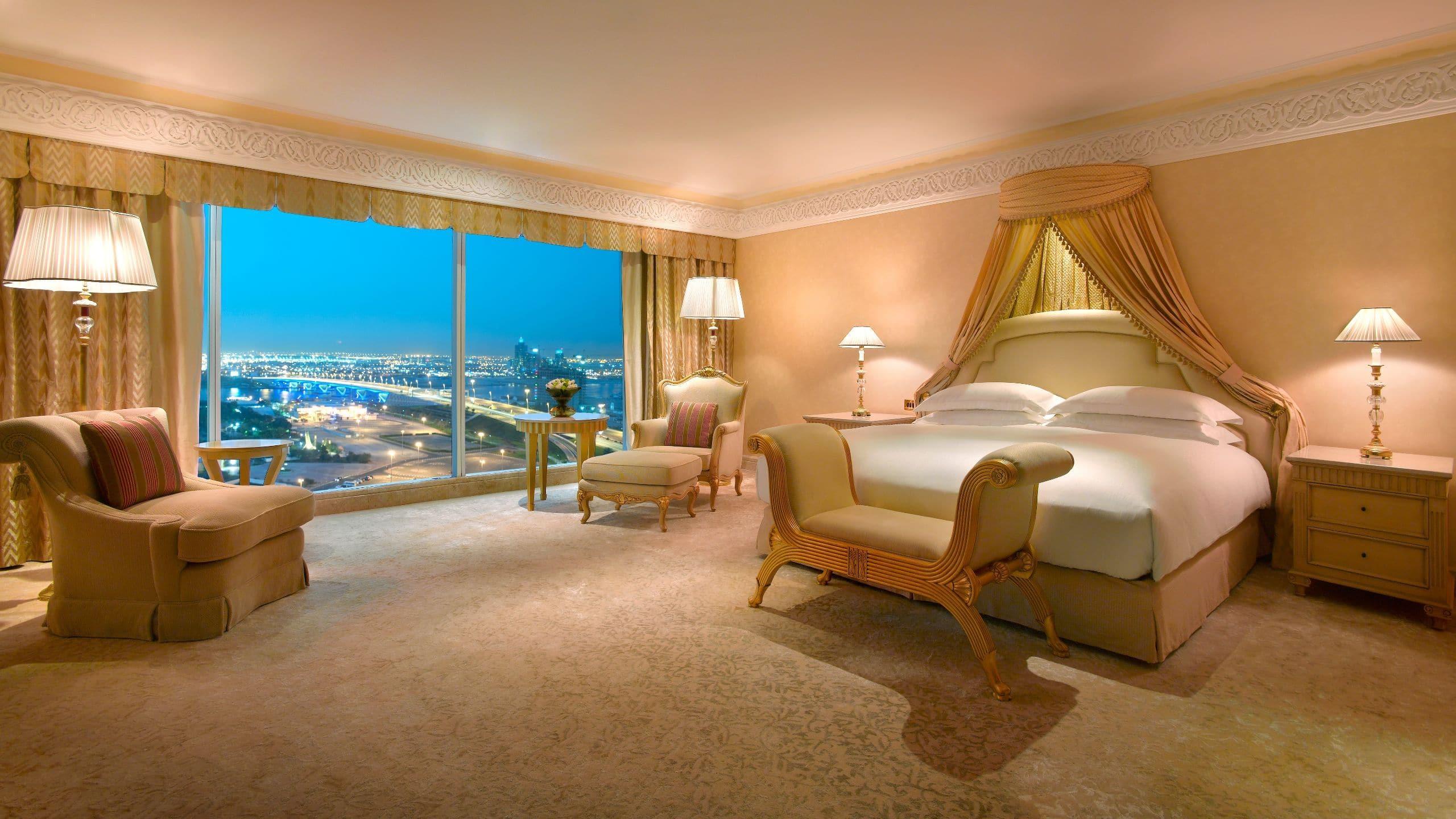 Grand Hyatt Dubai Hotel Exterior photo A bedroom at the Jumeirah Emirates Towers Hotel
