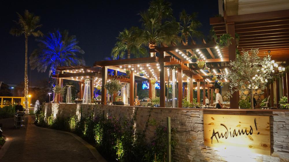 Grand Hyatt Dubai Hotel Exterior photo An outdoor restaurant at the resort